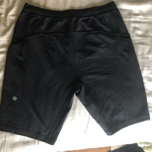 Lululemon yoga shorts men’s